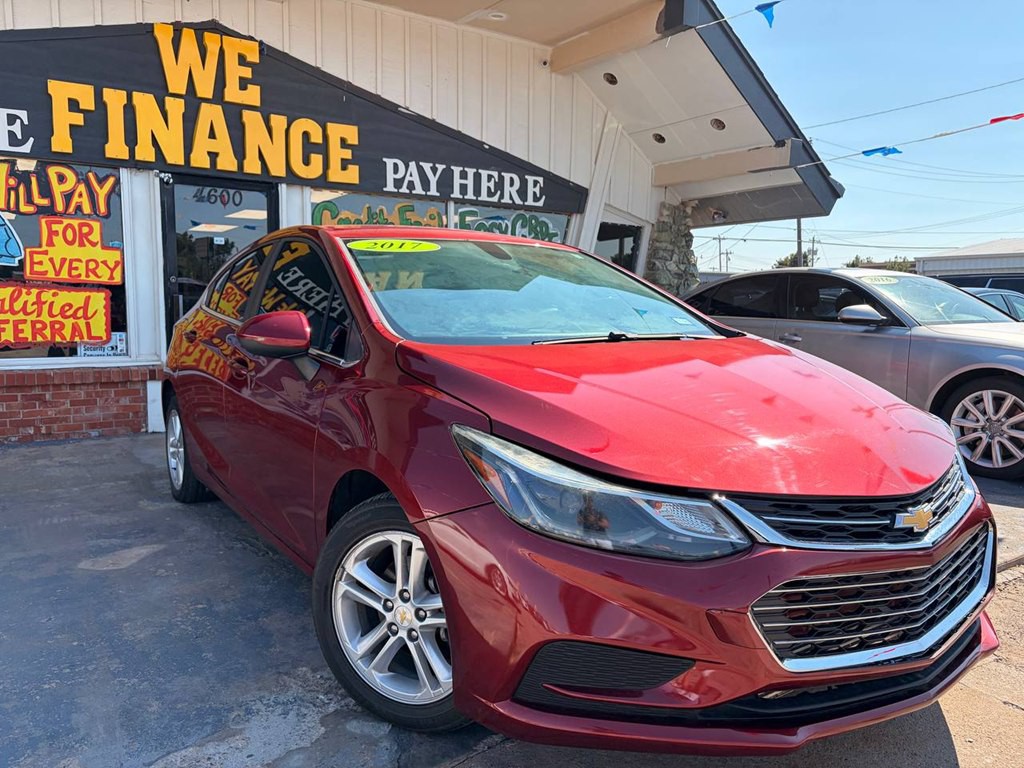 2017 Chevrolet Cruze Image 1