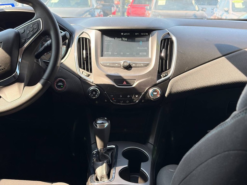 2017 Chevrolet Cruze Image 20