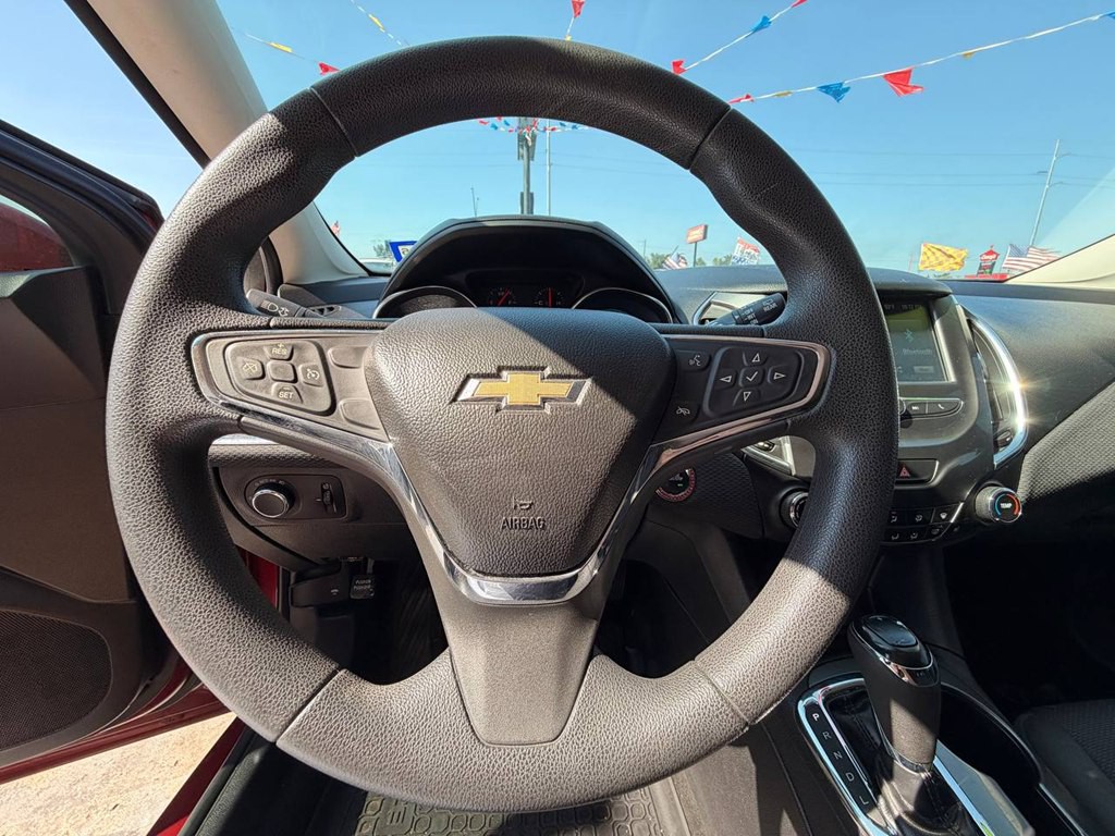 2017 Chevrolet Cruze Image 21