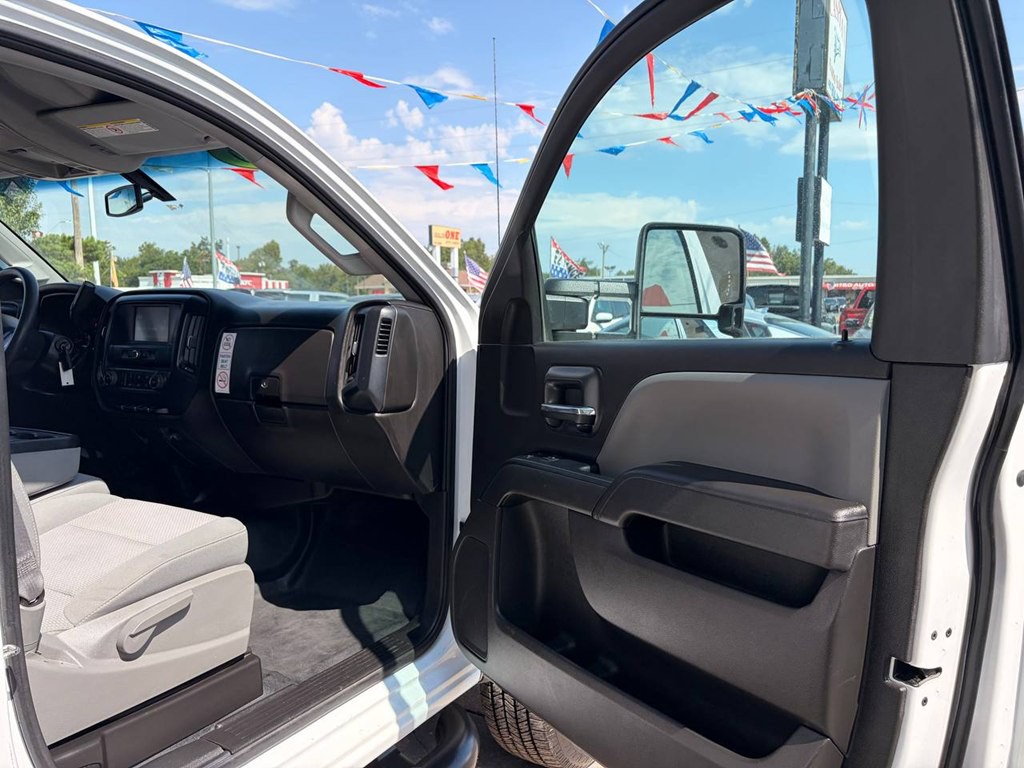 2016 Chevrolet Silverado 1500 Image 13