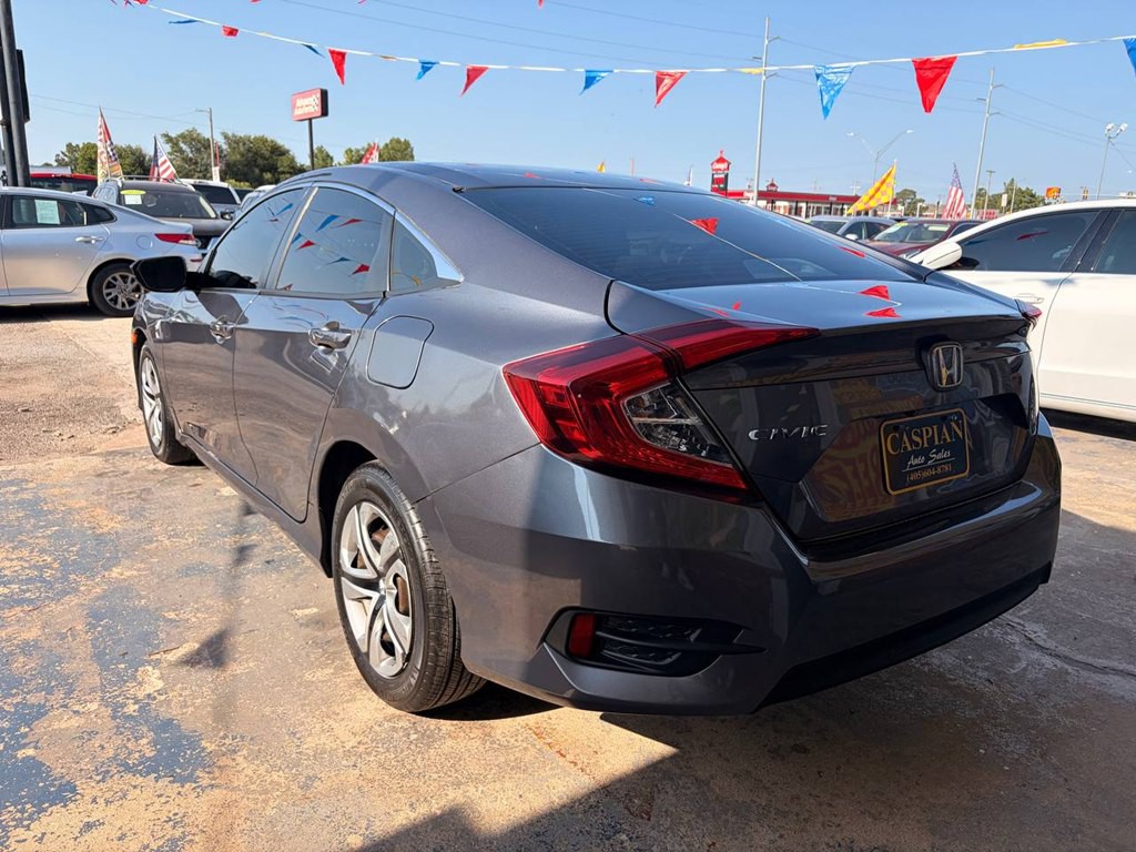 2018 Honda Civic Image 8