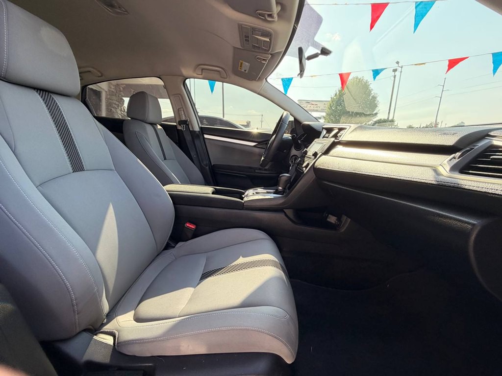 2018 Honda Civic Image 15