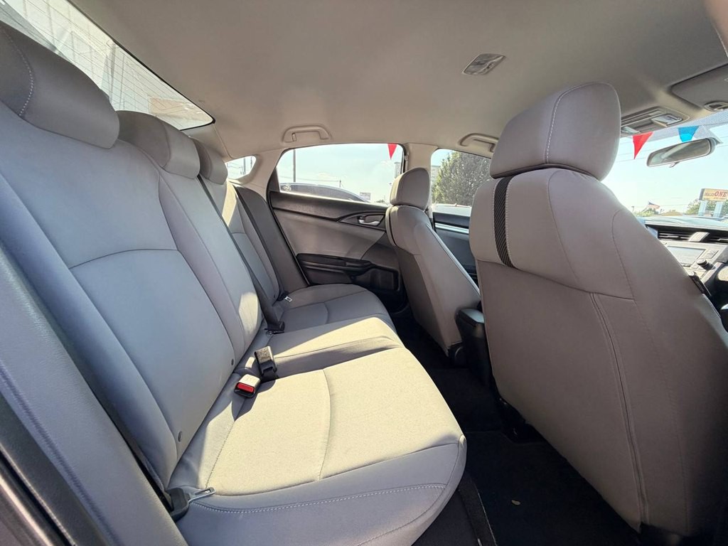 2018 Honda Civic Image 18