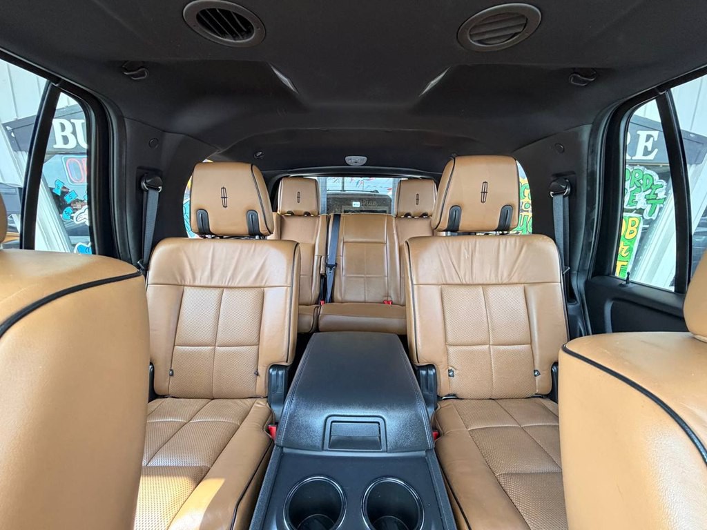 2013 Lincoln Navigator Image 24