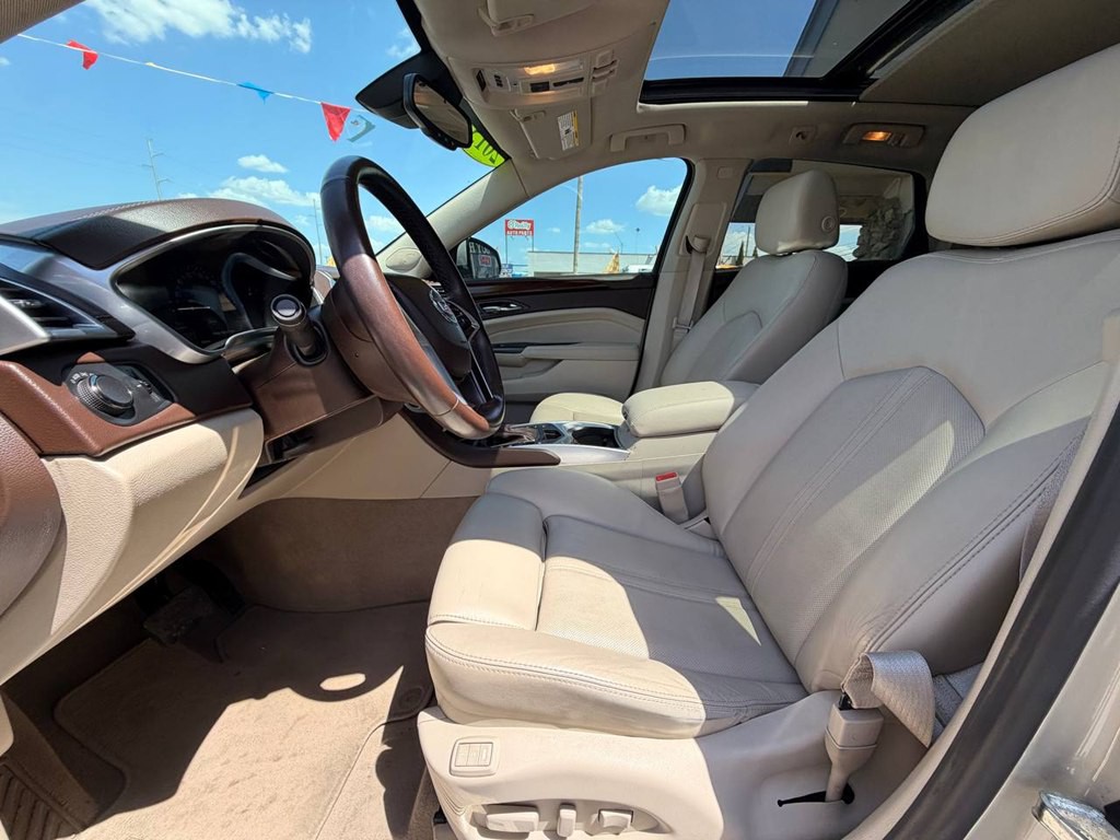 2015 Cadillac SRX Image 10