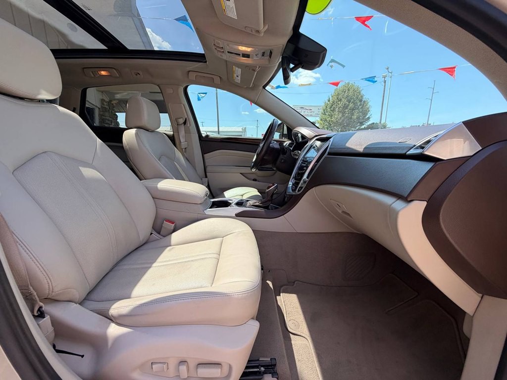 2015 Cadillac SRX Image 15
