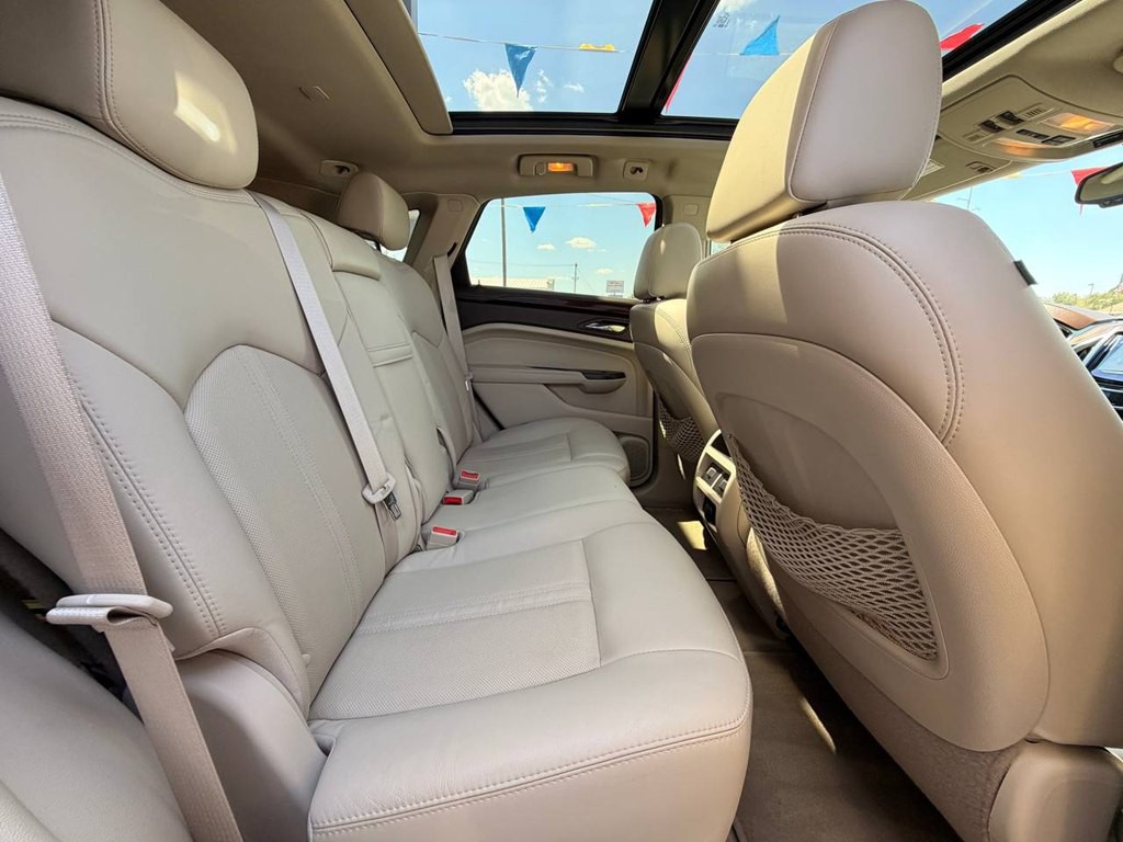 2015 Cadillac SRX Image 18