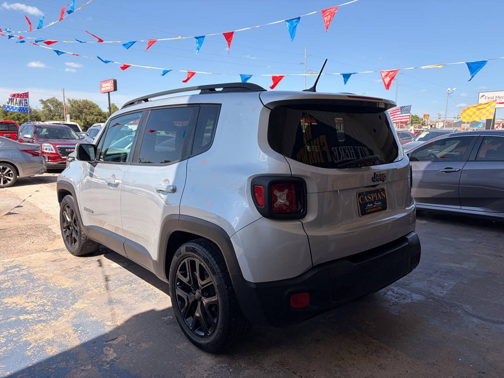 2017 Jeep Renegade Image 8