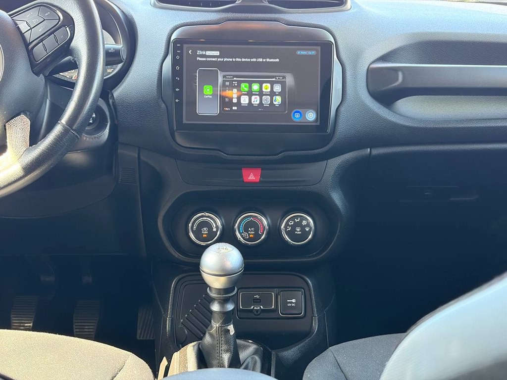 2017 Jeep Renegade Image 20