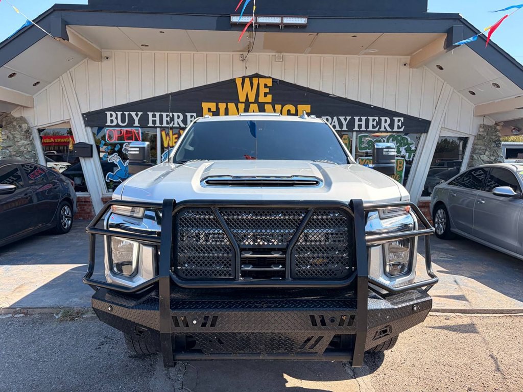 2020 Chevrolet Silverado 1500 Image 2