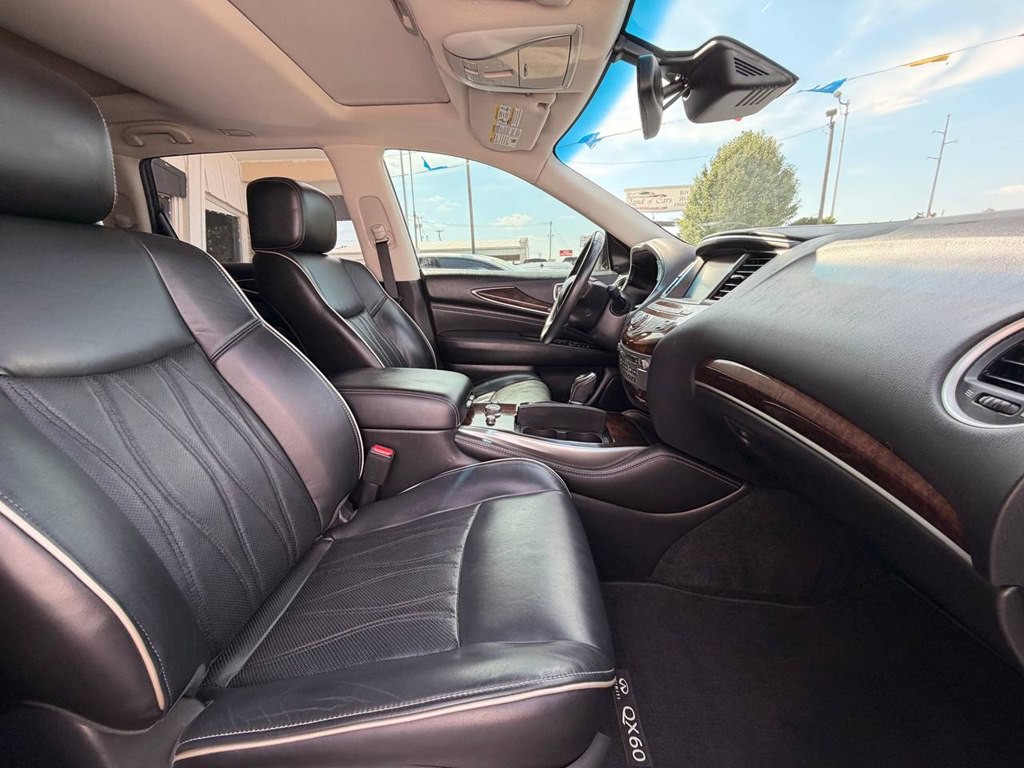 2016 INFINITI QX60 Image 16
