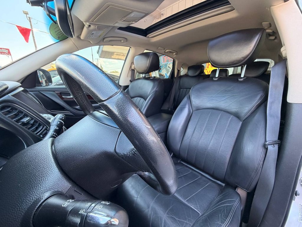 2017 INFINITI QX50 Image 11
