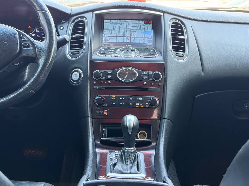 2017 INFINITI QX50 Image 21