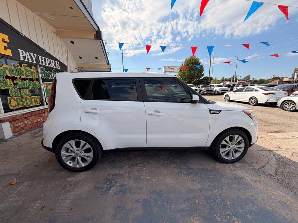 2016 Kia Soul Image 4