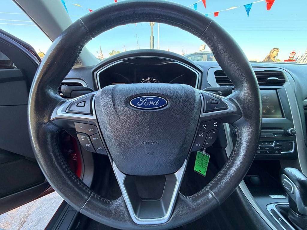 2016 Ford Fusion Image 21