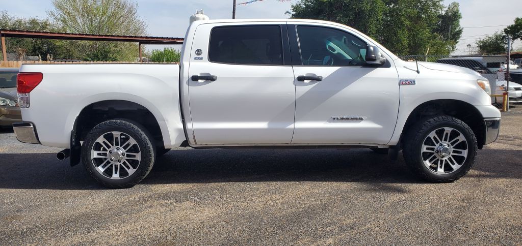2013 Toyota Tundra Image 9