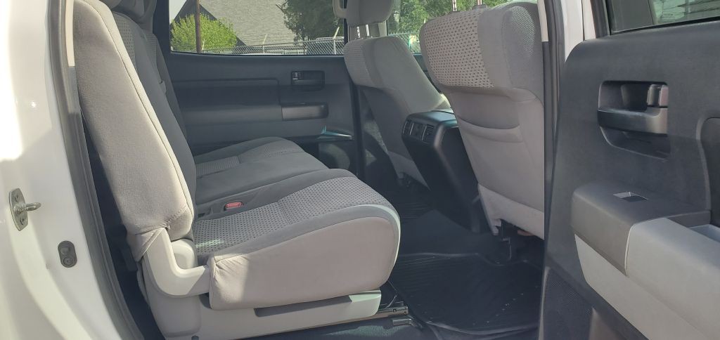 2013 Toyota Tundra Image 10