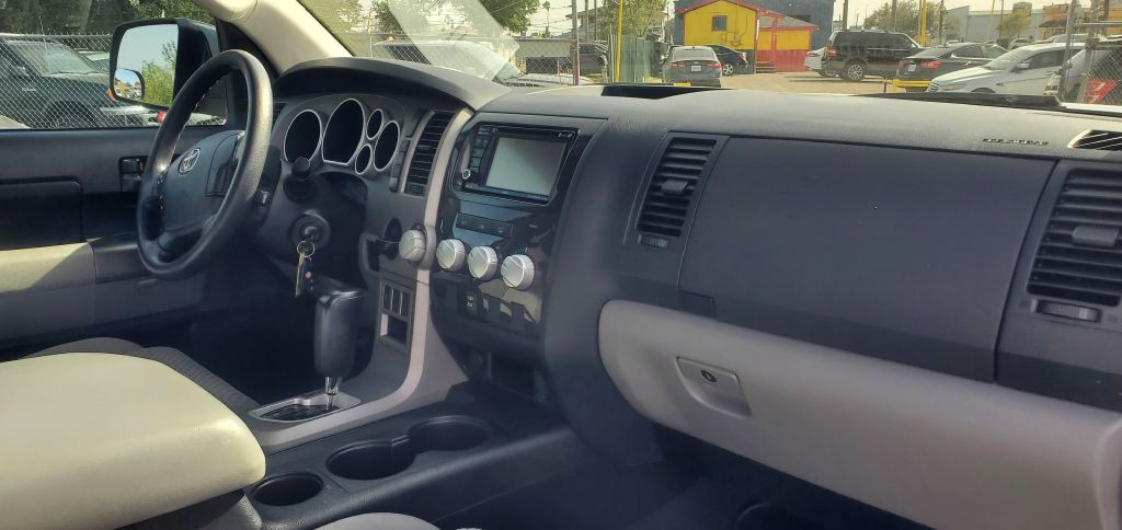 2013 Toyota Tundra Image 14