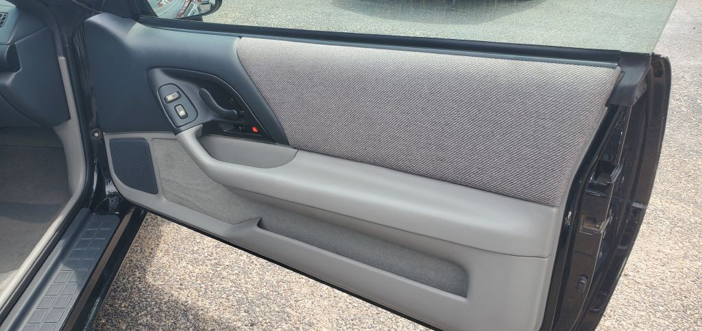 1993 Chevrolet Camaro Image 10