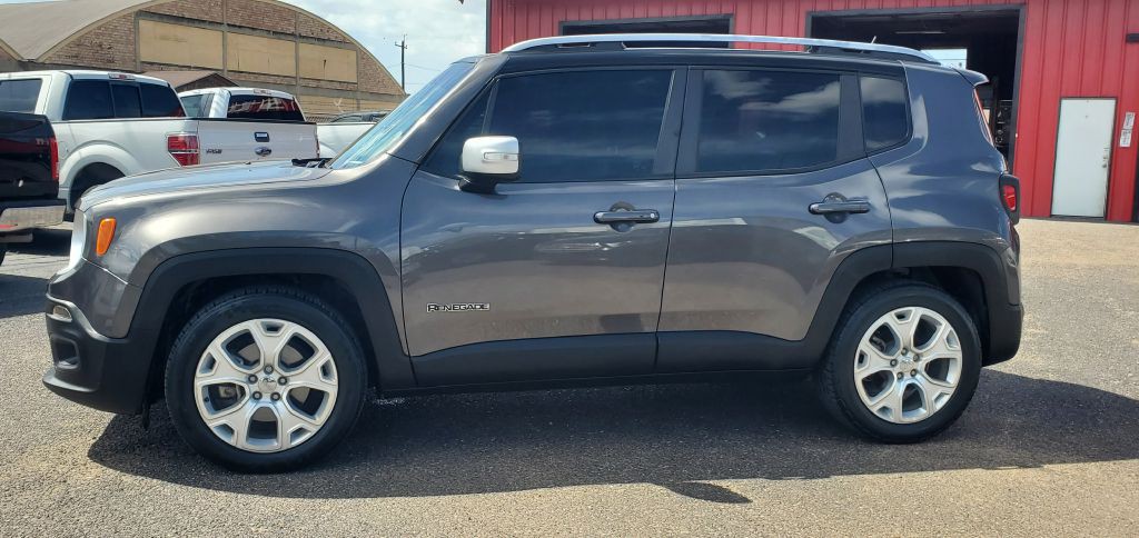 2016 Jeep Renegade Image 3