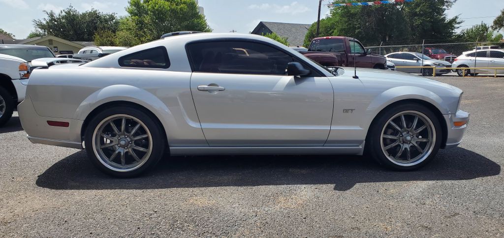 2006 Ford Mustang Image 6
