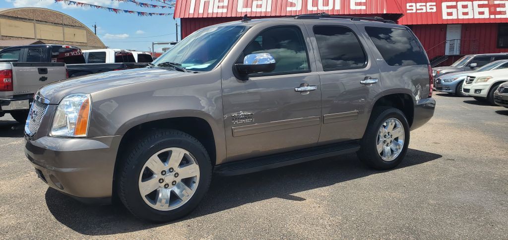 2013 GMC Yukon Image 2