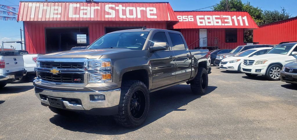 2015 Chevrolet Silverado 1500 Image 2