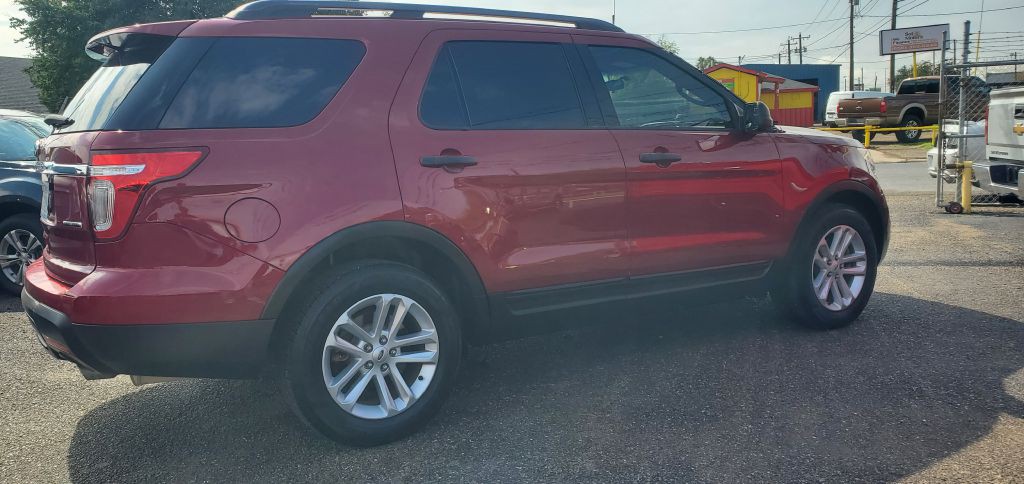 2015 Ford Explorer Image 10