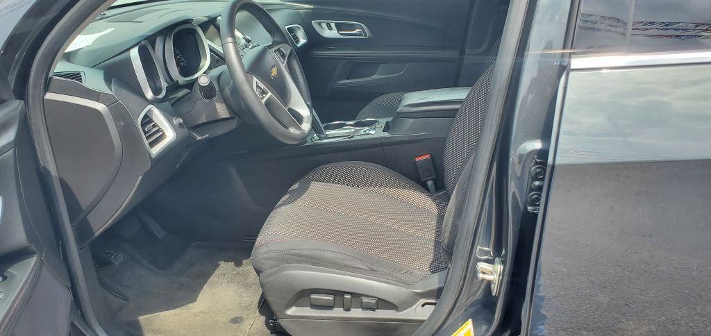 2013 Chevrolet Equinox Image 2