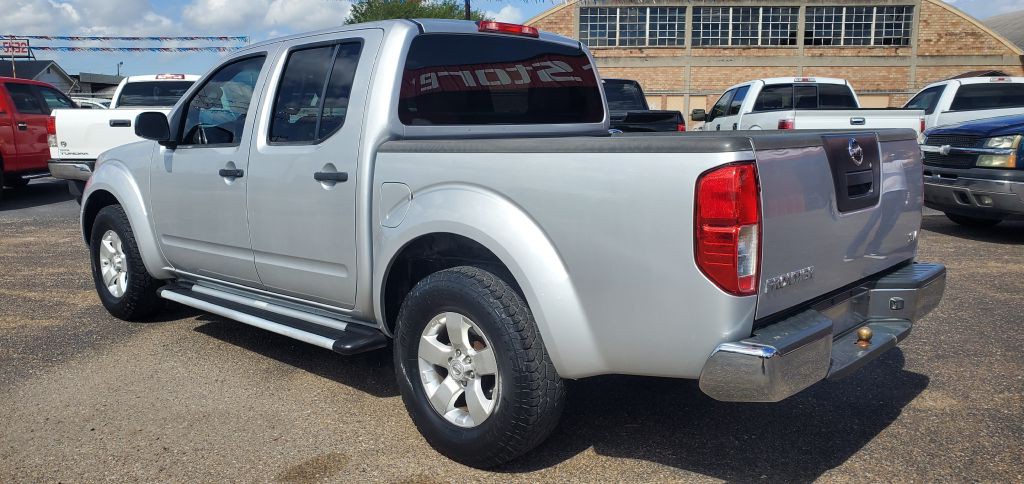 2012 Nissan Frontier Image 6