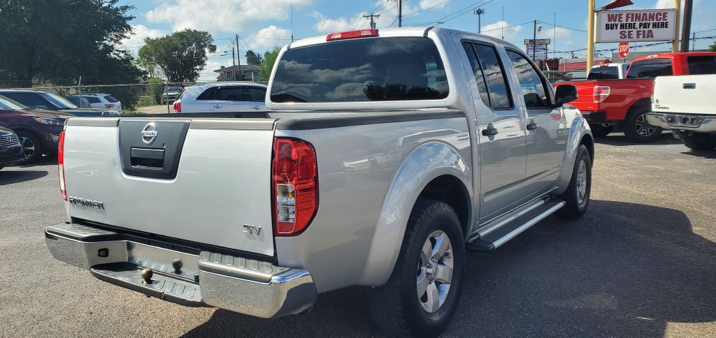 2012 Nissan Frontier Image 9