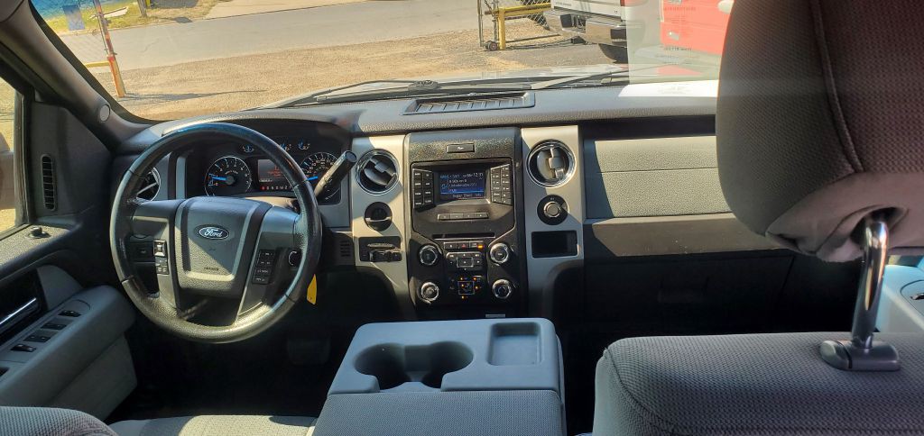 2013 Ford F-150 Image 9