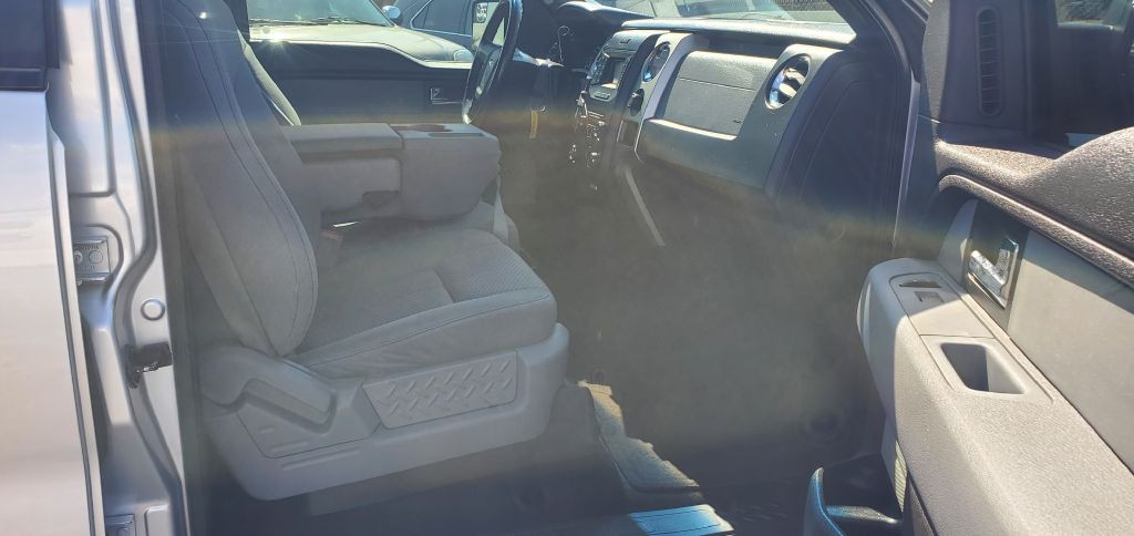 2013 Ford F-150 Image 10