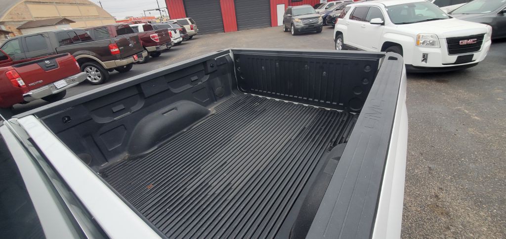 2015 GMC Sierra Image 11