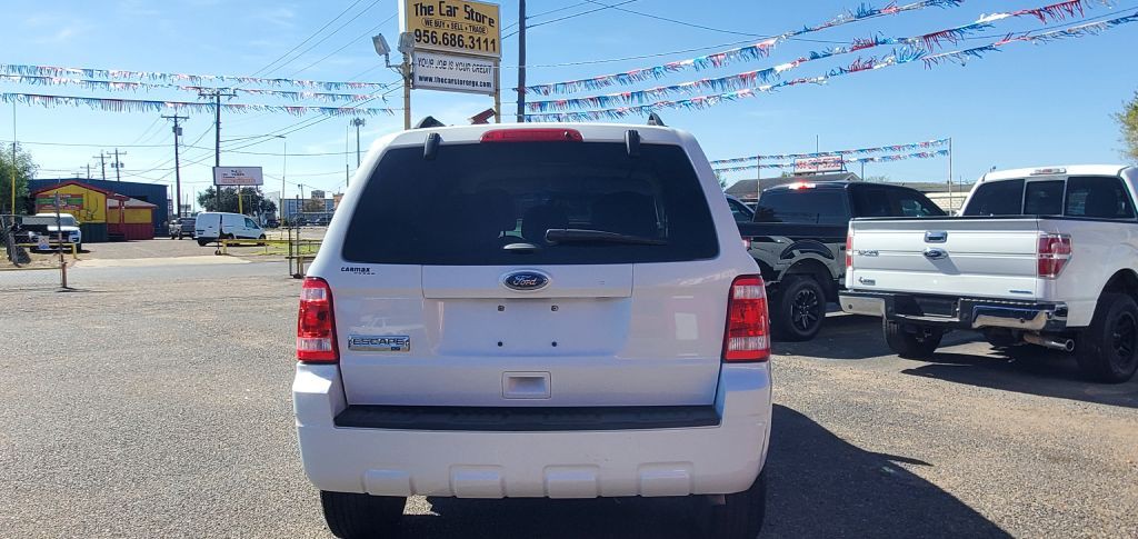 2011 Ford Escape Image 11