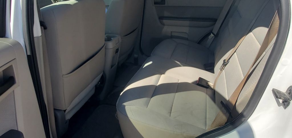 2011 Ford Escape Image 13