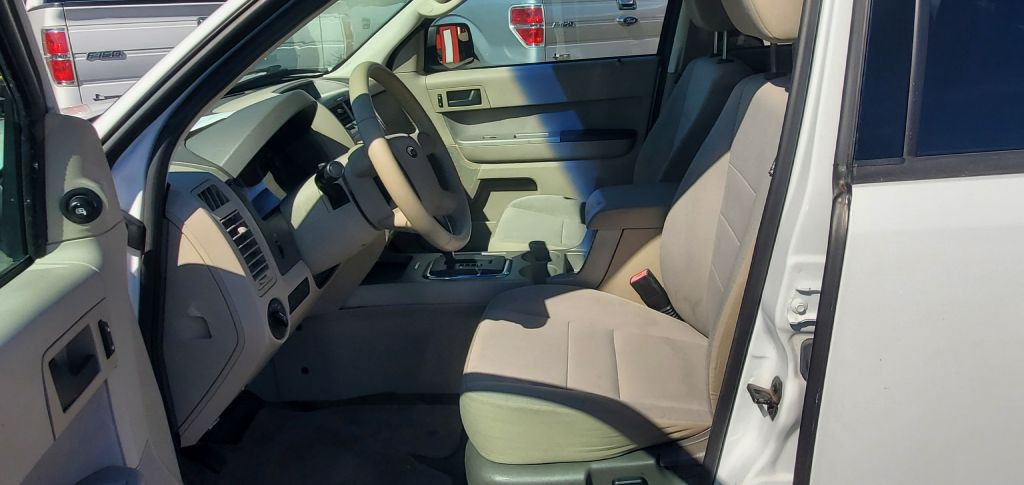 2011 Ford Escape Image 14