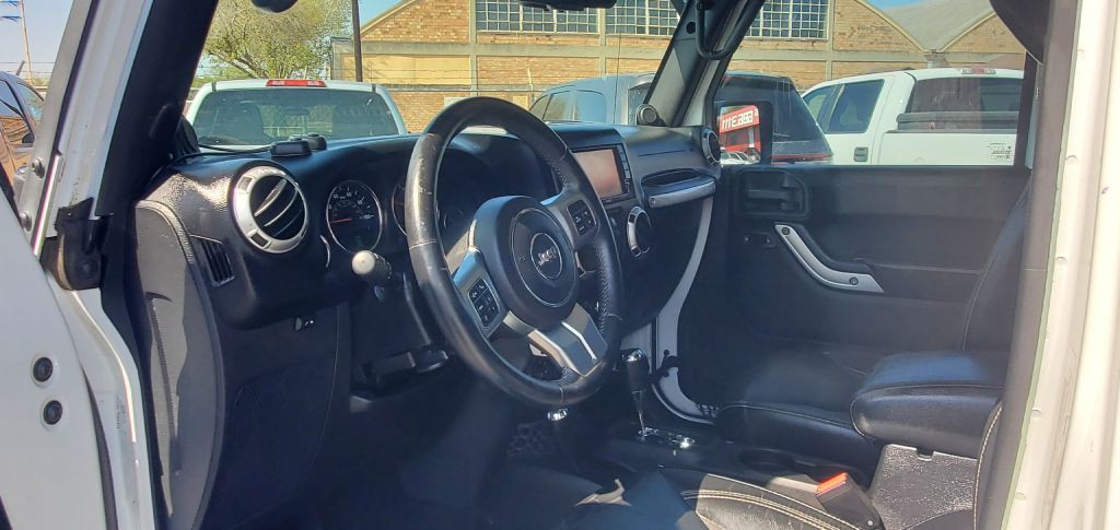 2014 Jeep Wrangler Unlimited Image 8