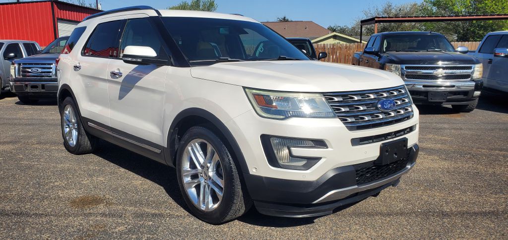 2016 Ford Explorer Image 1