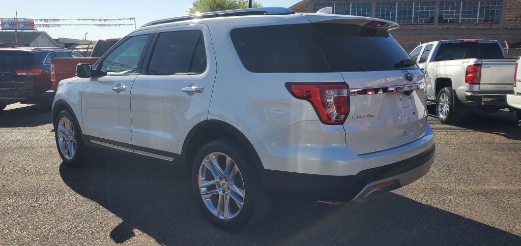 2016 Ford Explorer Image 17