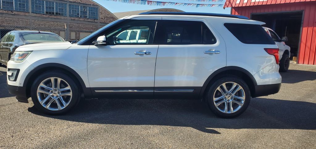 2016 Ford Explorer Image 18