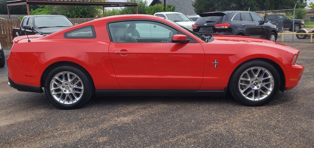 2012 Ford Mustang Image 11