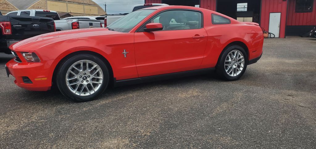 2012 Ford Mustang Image 16