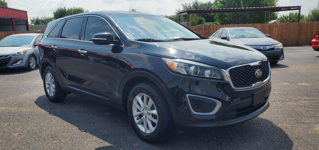 2017 Kia Sorento Image 11