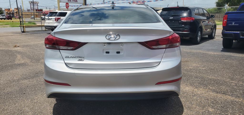 2018 Hyundai Elantra Image 5