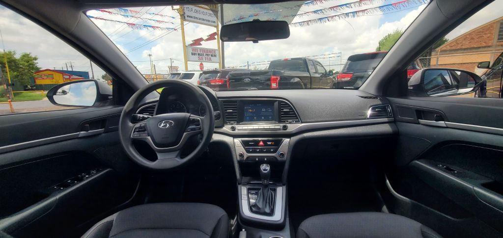 2018 Hyundai Elantra Image 7