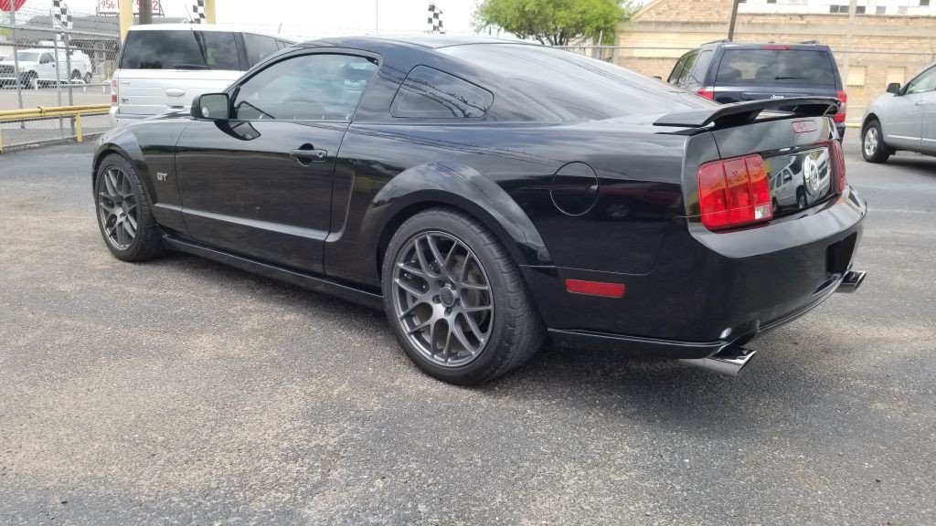 2008 Ford Mustang Image 4