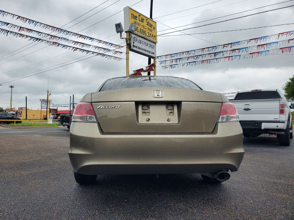 2010 Honda Accord Image 11