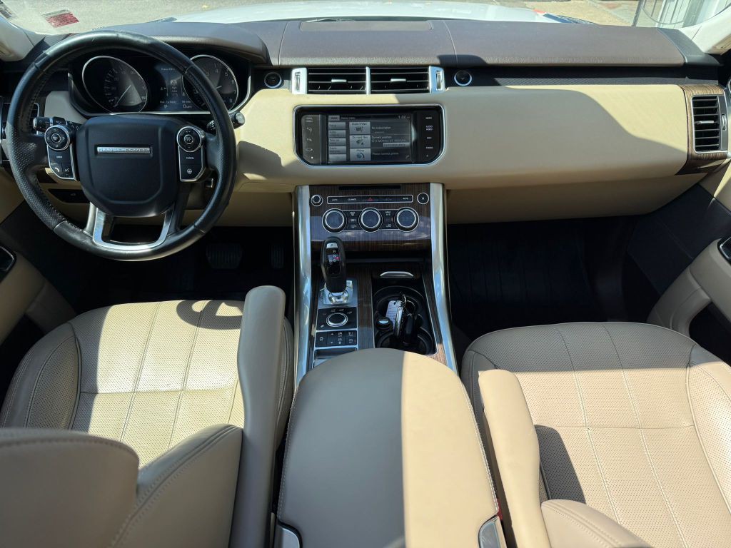 2014 Land Rover Range Rover Sport Image 17