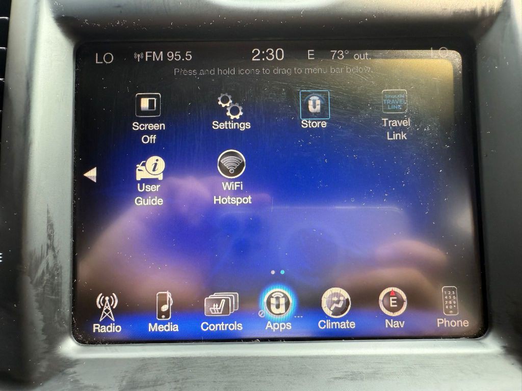 2016 Chrysler 300 Image 26